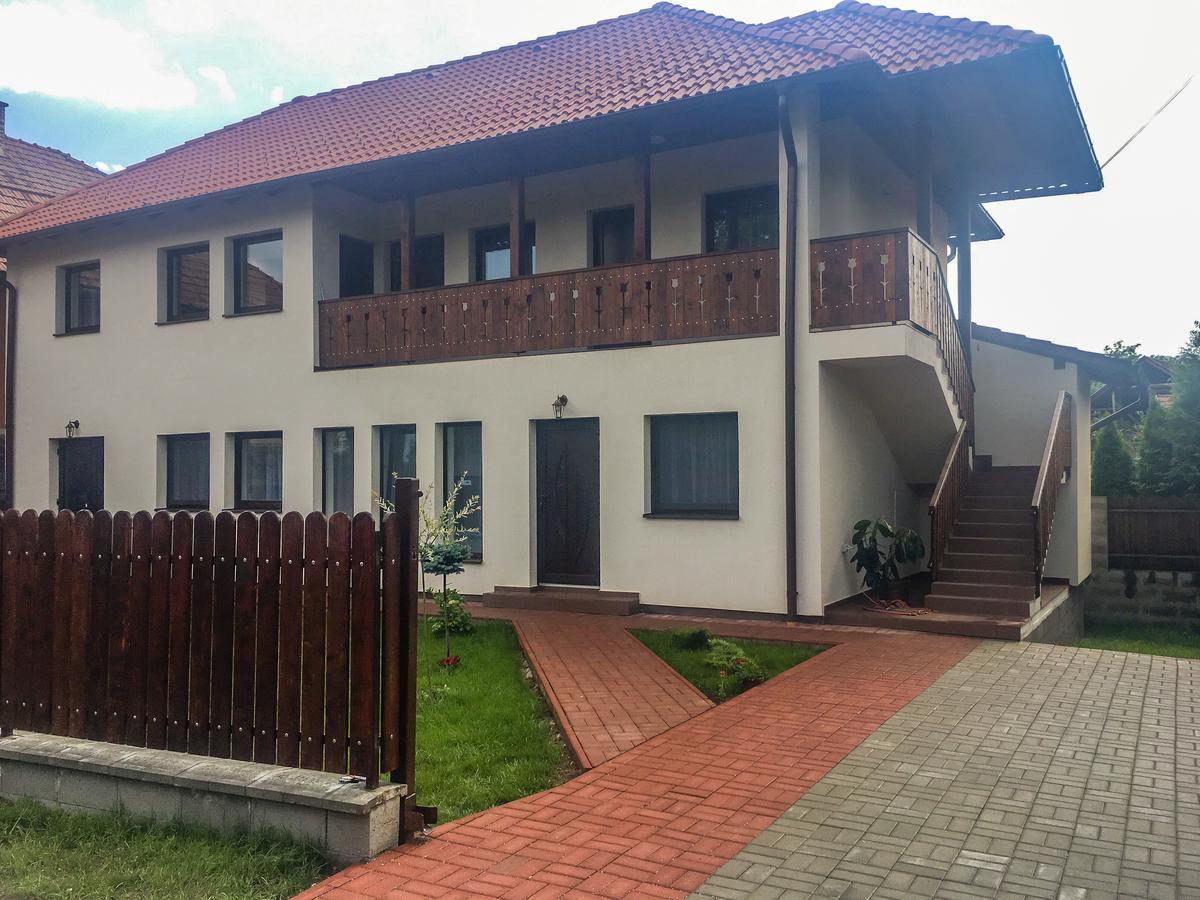 Salt Holiday Apartment Прайд Екстериор снимка