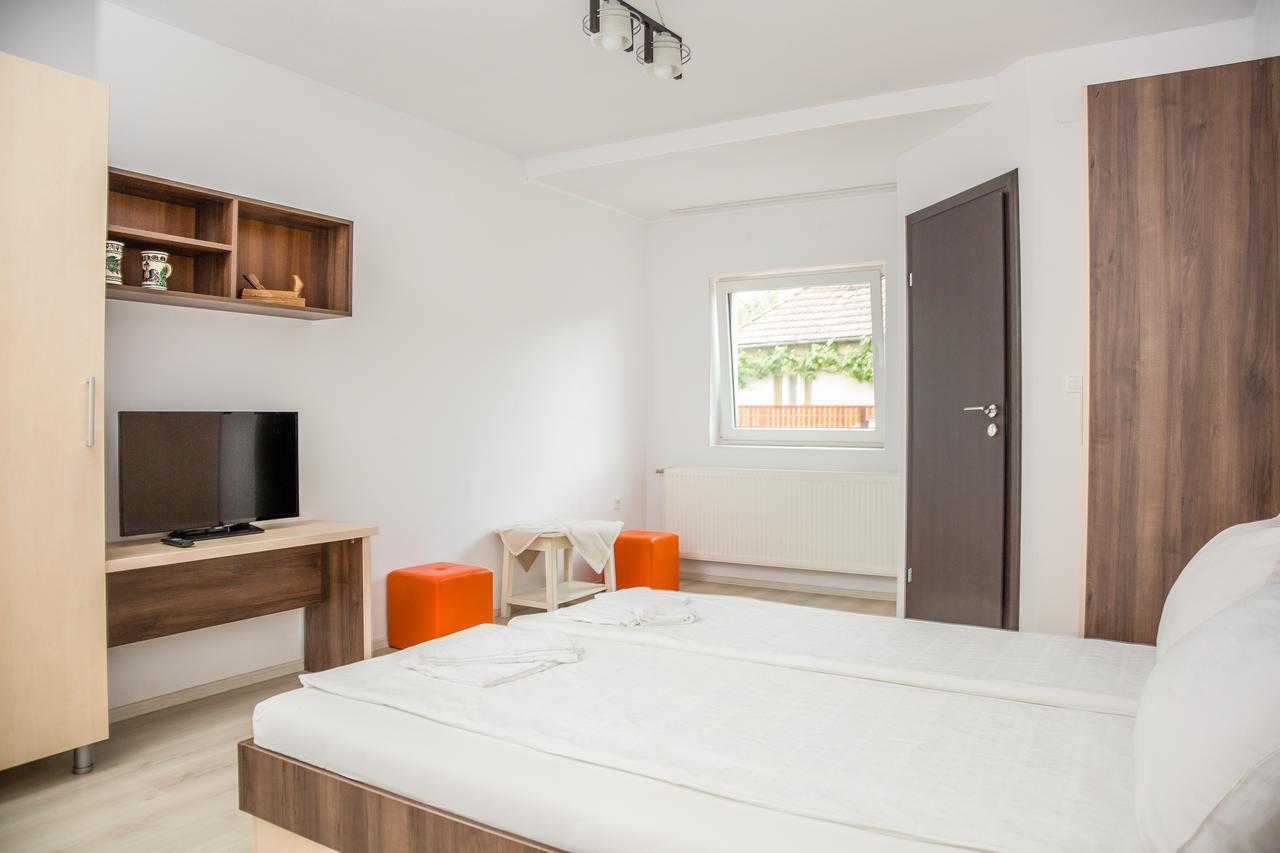 Salt Holiday Apartment Прайд Екстериор снимка