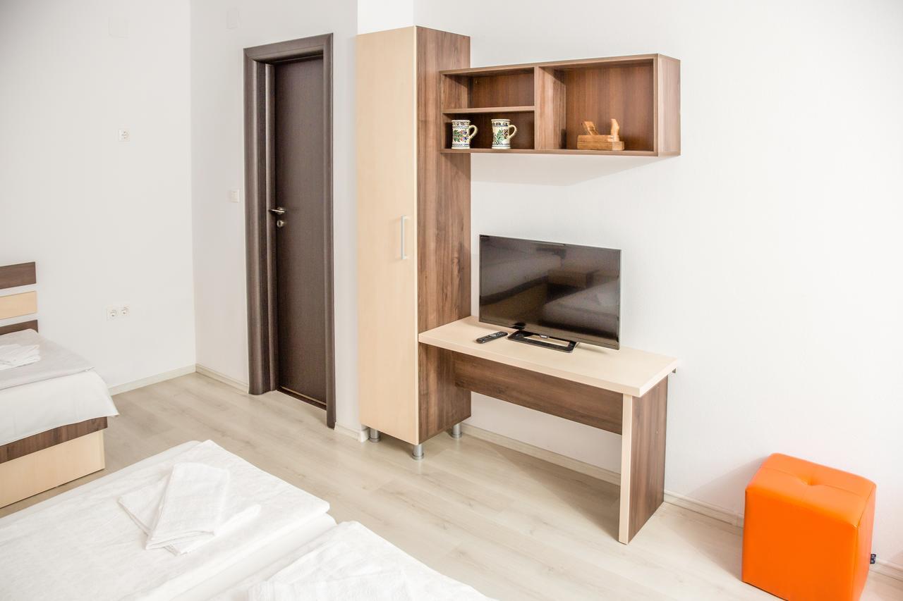 Salt Holiday Apartment Прайд Екстериор снимка