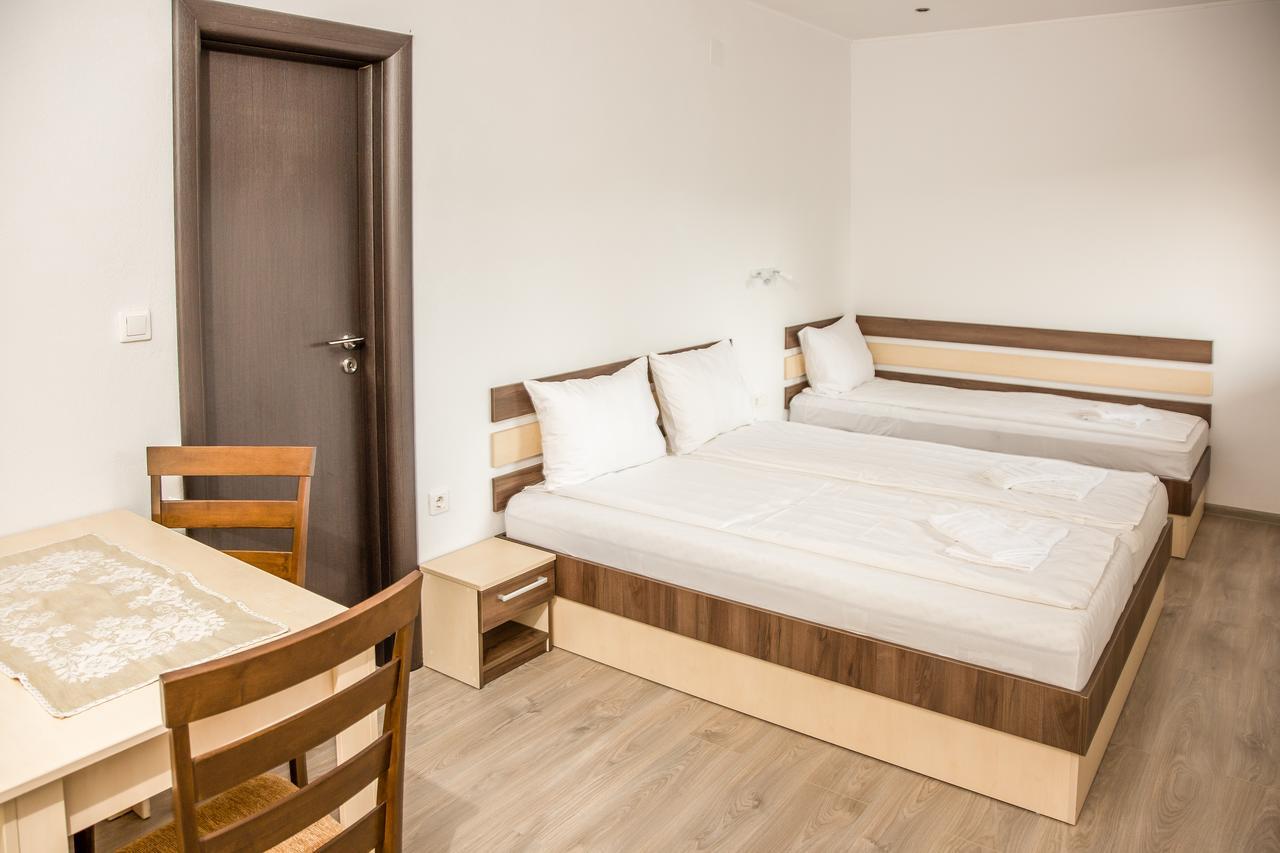 Salt Holiday Apartment Прайд Екстериор снимка