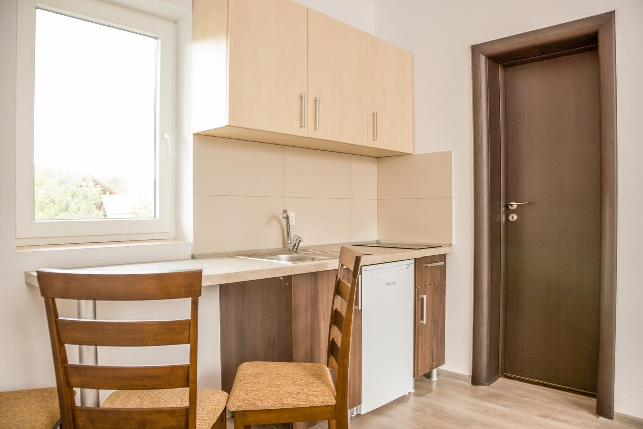Salt Holiday Apartment Прайд Екстериор снимка